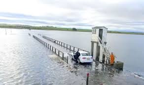 Uber Driver Races Against The Tide Across Holy Island Causeway Travel News Travel Express Co Uk