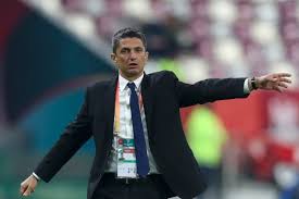 Gezinti kısmına atla arama kısmına atla. Se Intoarce RÄƒzvan Lucescu La Echipa La Care A FÄƒcut Istorie