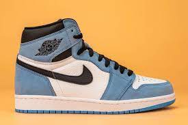 Nike air jordan biru hitam. Air Jordan 1 University Blue Pakai Bahan Suede Premium Mau