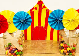 Throw a circus party theme with our clown decorations and circus party supplies for a birthday or if you just want a circus kid party event for fun. Circus Birthday Party Decorations Arts Crafts