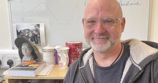 University of Winchester lecturer takes part in walnut study