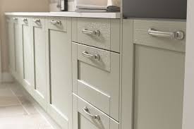 Grey shaker cabinets are timeless and effortless, yet the right hardware is what really cements the look. Shaker Sage Timber Kitchen Wren Kitchens