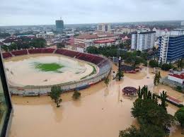 Saya minta maaf dan harus malaysia sedang dilanda banjir besar. Kelantan Tragedi Banjir Besar Di Kelantan 2014 Dalam Facebook