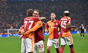 "Türk futbolunun en büyük zaferlerinden biri" | Spor yazarları, Galatasaray-Juventus maçı için ne dedi?