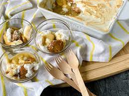 You simply make an egg custard, just as you would with a homemade banana pudding, then you chill the custard, preferably overnight. Southern Style Baked Banana Pudding Recipe Scrambled Chefs