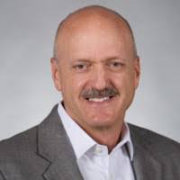 Karl Loehr's Instagram, Twitter & Facebook