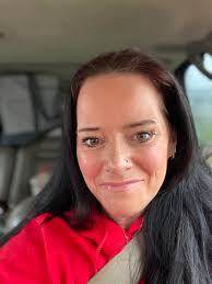 EDIT: Thank you everyone for your advice and suggestions! Special thanks to  Anita Long-Vacation for coming by this morning! I have 2 full eyebrows!  It's a Christmas miracle that my holiday pictures