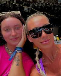 Birthday post💕 20!! Thanks for the surprise party @yamiigarciaaa