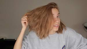 Doch du traust dich nicht zu einem haarfärbemittel zu greifen? Ich Versuche Meine Haare Naturlich Aufzuhellen Youtube