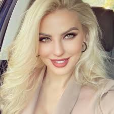 Deputetja e kuvendit të kosovës nga radhët e komunitetit boshnjak, duda balje është kërcënuar. Reagon Ashper Duda Balje Ka Nje Kerkese Per Albin Kurtin Dhe Ambasadoret Kosova Unike