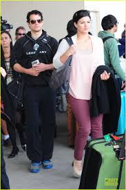 Henry cavill gets to play superman in the new man of steel movie and date gina carano. Henry Cavill Gina Carano At Lax 3 29 Lipstick Alley