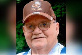 Robert W. DeLong Sr.