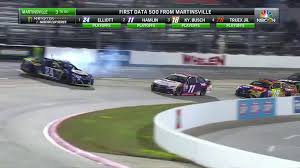 Martinsville has hosted more cup races than any other track. Nascar Martinsville 2017 Hamlin Wrecks Leader Elliott Video Dailymotion