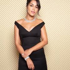 Once more details are available on who she is dating, we will update this section. Ring Bulgari Serpenti Scope By Leila Bekhti On Her Account Instagram Leilabekhti Spotern