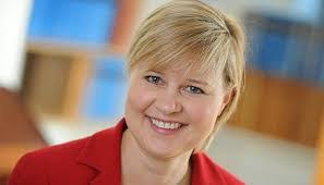 Tara Westcott's Instagram, Twitter & Facebook