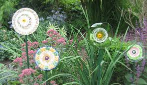 This will make it easier for people to find the prices and locate similar items by 'theme'. How To Make Garden Ornaments Letsfixit