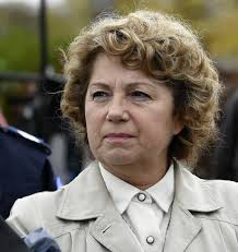 Simone Weber, première, action ! »