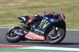 Fabio quartararo elbow down, knee down, shoulder down #motogp #semakindidepan #20 #fabioquartararo. Portuguese Motogp Bagnaia Lap Cancellation Gifts Quartararo Pole