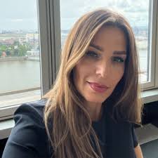 Mitarbeitende von Viebrockhaus AG