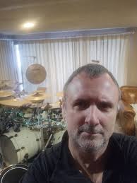 Hello hello! I'm Reuven, your friendly local (Seattle area) non-binary  trans guy. I'm 42, queer, from the deep south, and a rabbinical student. If  you're interested in Judaism, trans-ness, mysticism, trans-theology,  spirituality