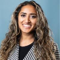 Kiran Pervez's Instagram, Twitter & Facebook