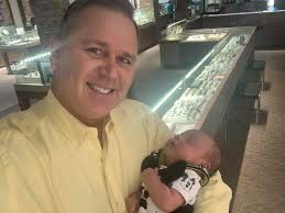 Welcome to Bere' Jayce Davis! We loved having momma bring you by for your  first visit! I'm sure Jeff Davis and Cheryl are over the moon 🌙 with their  new addition. We