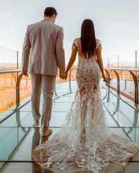 Em cima da ponte de vidro skywalk, a cerca. Simaria Renova Votos Com O Marido Sou Apaixonada Entretenimento Pleno News