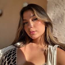 Daniela Arevalo (Daniela27095439@)