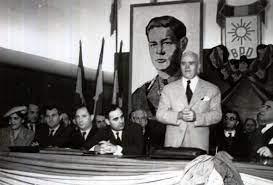 Gheorghe gheorghiu dej (8 de noviembre de 1901, bârlad 19 de marzo de 1965, bucarest) fue el líder la república socialista de rumania desde 1947 hasta su muerte en 1965. Vladimir RoÈ™ulescu PersonalitÄƒÈ›i Gheorghe Gheorghiu Dej