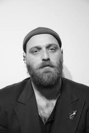Curta se você usar e não retire os créditos! Alexandru Floarea En Romanian Creative Week