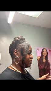 I don’t get out much! But when i dooooooooo….lol. I had to show love to my  beatiful cousin Tia for her #40af party and my boo Yolanda for her surprise  bday bash!!! Yall comment below if yall want me ...