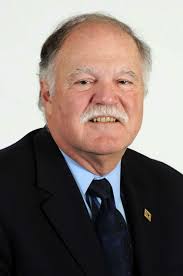 Lauretti easily wins 12th mayoral term