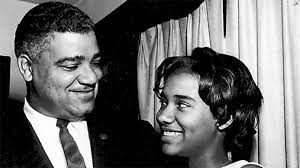 Bonnie Boswell's Instagram, Twitter & Facebook