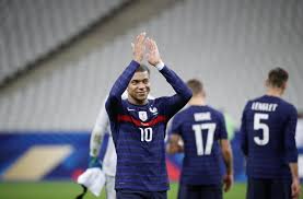 Buy your tickets for the 2020 france/ukraine match from the official ticket office of stade de france. France Ukraine The Notes Of The Blues Archyde