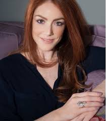 三百六十度带你了解欧臻廷，想成为天后级产品，靠的可不只是大牌_颜银霜