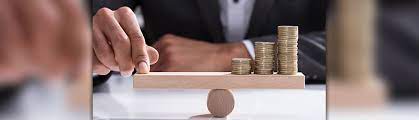 6 Roles And Responsibilities Of A Financial Planner | Edelweiss Mf
