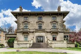 The secular character of the culture and an anthropocentrism were the main features of this era. Italian Renaissance Houses For Sale Old House Dreams