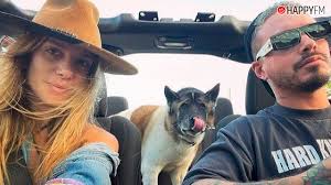 Para formar parte del video messing around de enrique iglesias, y posteriormente, en mayo de 2017, fue la protagonista de sigo extrañándote, de j balvin. J Balvin Y Valentina Ferrer Confirman Que Van A Ser Padres