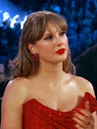 Taylor Swift is the most overrated artist of all time, she needs to stop  releasing so much music, her fans are tired 😩 I'm sure you all agree with  me?!