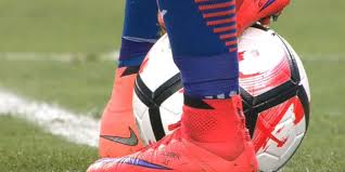 Alexis sanchez, copa america centenario, chile, argentina. Alexis Posts Pictures Of Hugely Swollen Ankle Arseblog News The Arsenal News Site