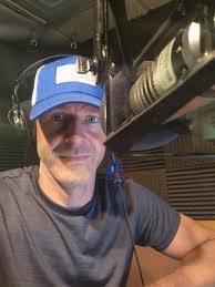 Jessica Mallow's Instagram, Twitter & Facebook