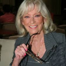 Evelyne leclercq est née le 11 juillet 1951 dans l'oise. Evelyne Leclercq Confinee Et Separee De Sa Famille L Ex Animatrice Donne Des Nouvelles Sur Sa Sante Femme Actuelle Le Mag