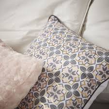 Cocon Pastel Coussin Image Originale Jeu Concours