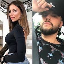 Певица ани лорак о самоизоляции и встрече с миком джаггером вечерний ургант 18 12 2020.mp3. Detej Rozhat Noski Stirat Ani Lorak Ujdyot So Sceny Radi Semejnogo Schastya