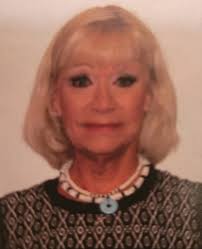 Meet Jennifer Michaels, a 16-year music teacher who's taught a variety of  music classes at ESD, including string orchestra, choir, general music,  music theory, and so much more! Outside of teaching, Jennifer