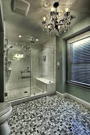 20 Beautiful Walk In Showers That You Ll Feel Like Royalty In Chip Banos Banos Elegantes Banos Modernos