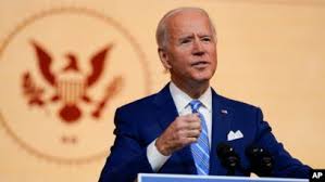 Joseph robinette «joe» biden) — президент сша, известный американский политик. V Kanun Dnya Blagodareniya Dzho Bajden Prizval Amerikancev K Edineniyu