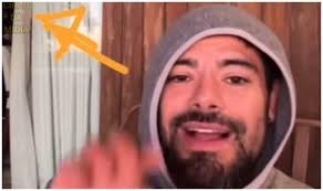 Namorado de Sandy apaga vídeo após fãs notarem presença da cantora ao fundo 