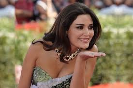 Enlisted below are some female actors from all different regions that made the world go crazy for them. Top 10 Most Beautiful Arabian Women Celebs Wonderslist