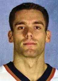 Player photos for the 1995-96 Guelph Storm at hockeydb.com